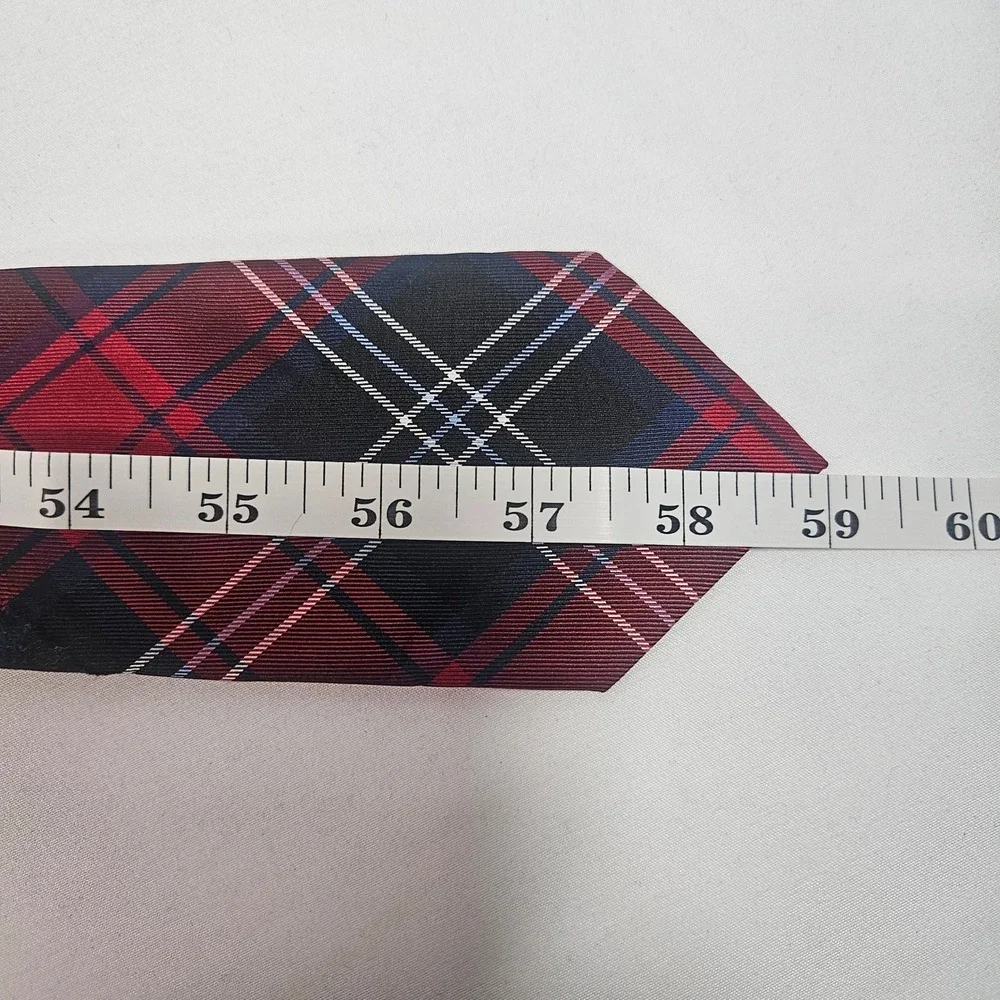 Mister Dean Red Black Blue Plaid 100% Silk Men's Necktie Hand Sewn‎